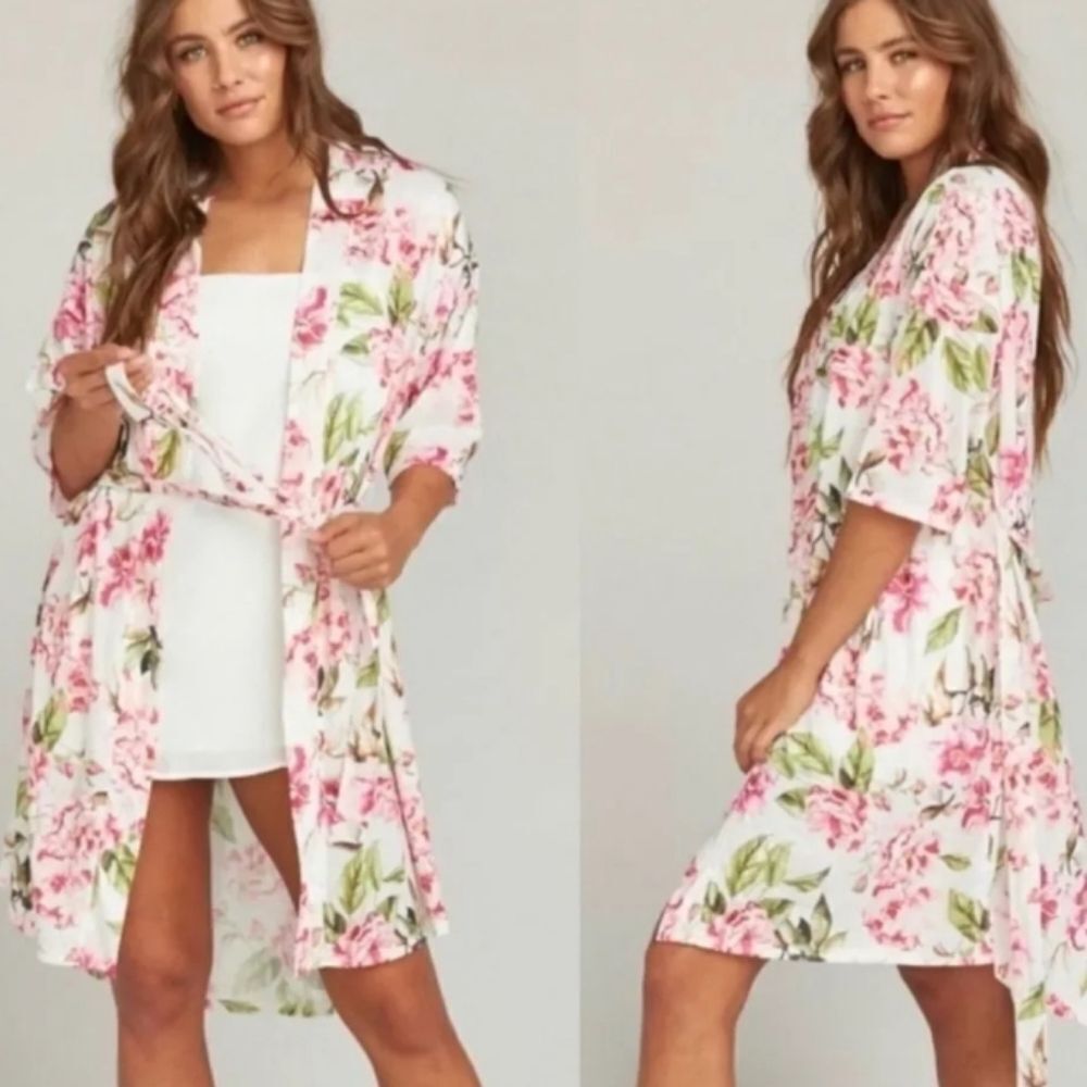 Show Me Your MuMu Kimono Robe Cover Up One Size Small Med Lrg Garden Floral Belt - Picture 2 of 15